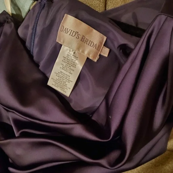 David’s Bridal Plum Dress Size 6 - Picture 2 of 7
